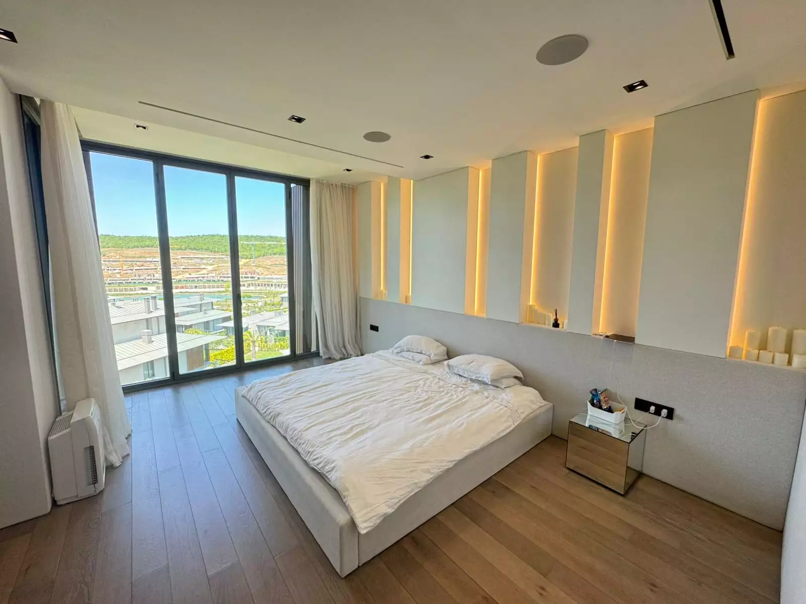 TAPULU-RİVA DÜŞLER VADİSİNDE ÖZEL TASARIM 4+1 SATILIK VİLLA