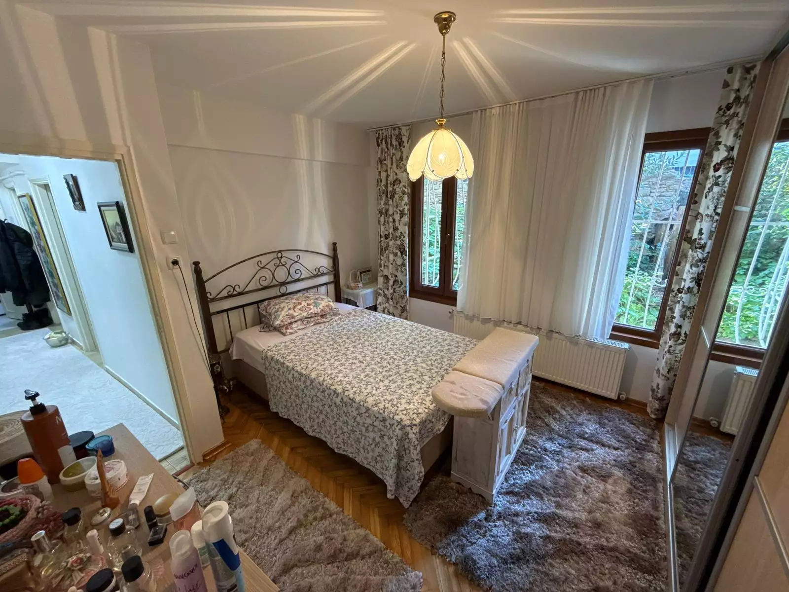 ÜSKÜDAR SAHİLE 5 DK MESAFEDE SATILIK 2+1 DAİRE