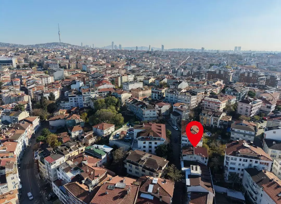 ÜSKÜDAR SAHİLE 5 DK MESAFEDE SATILIK 2+1 DAİRE