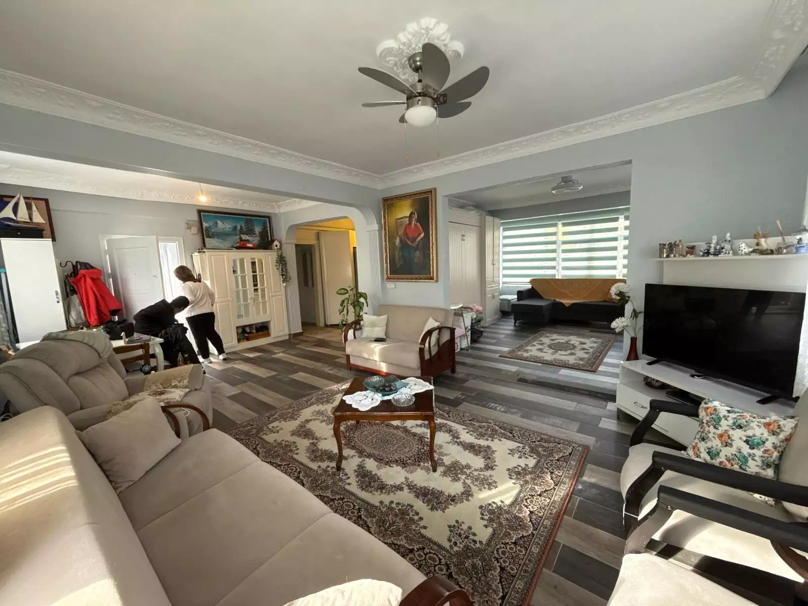 YENİKÖY'DE YATIRIMA UYGUN 3 KATLI 130 M2 ARSALI SATILIK BİNA