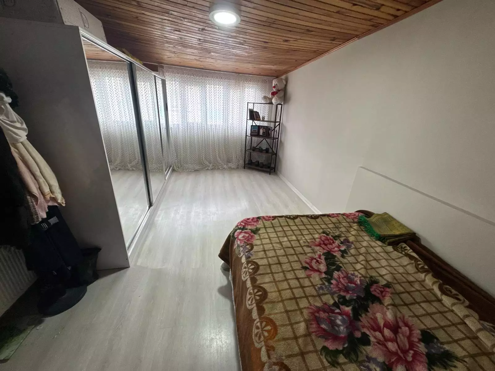 AVCILARDA 2 AYRI GİRİŞLİ SATILIK DUBLEKS DAİRE (ÇATI PİYESİ YOK)