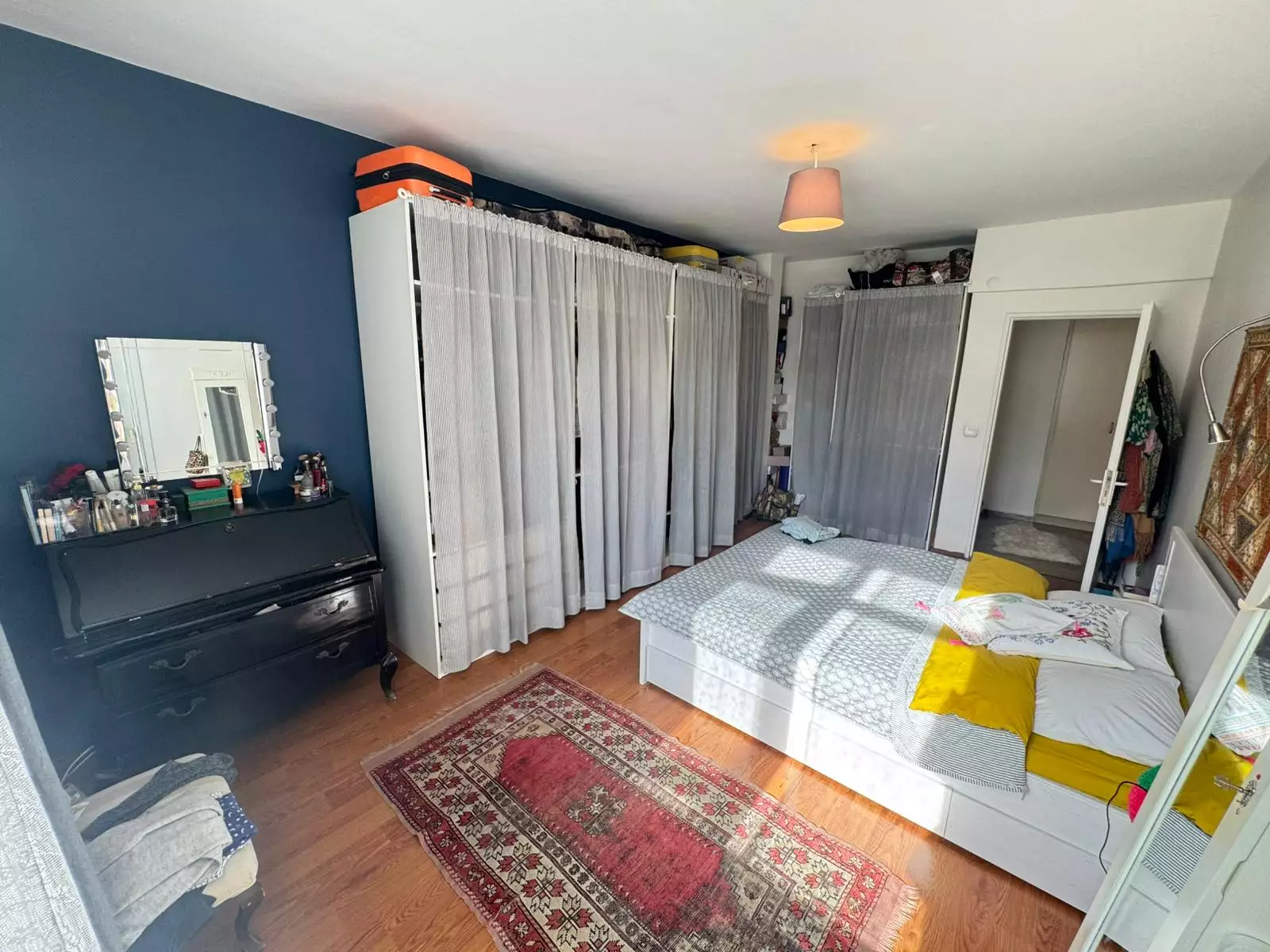 EMİRGANDA BOĞAZA 200 METRE MESAFEDE SATILIK 3+1 DAİRE