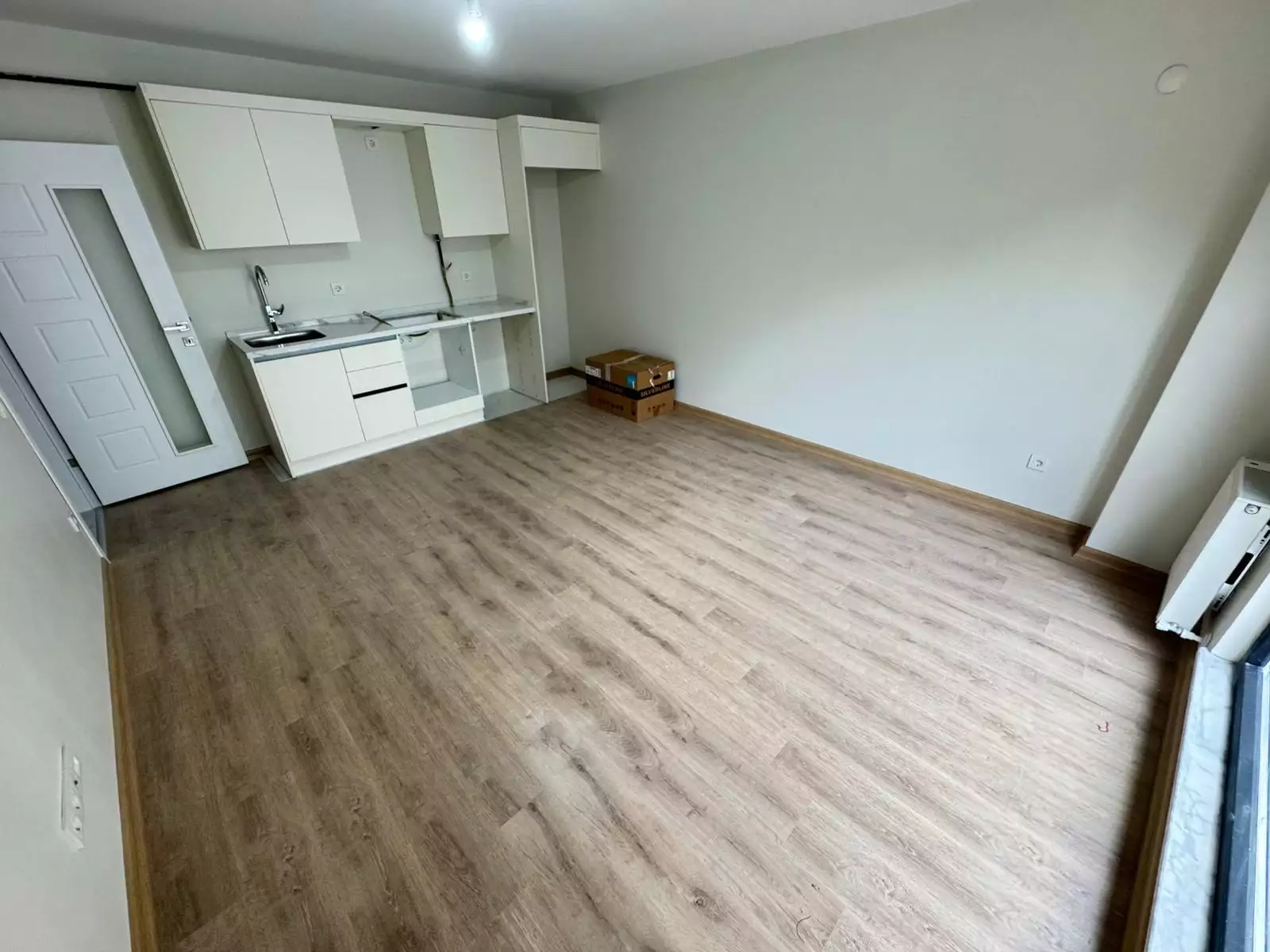 BEYOĞLU KASIMPAŞADA SIFIR YENİ BİNADA SATILIK 2+1 DAİRE