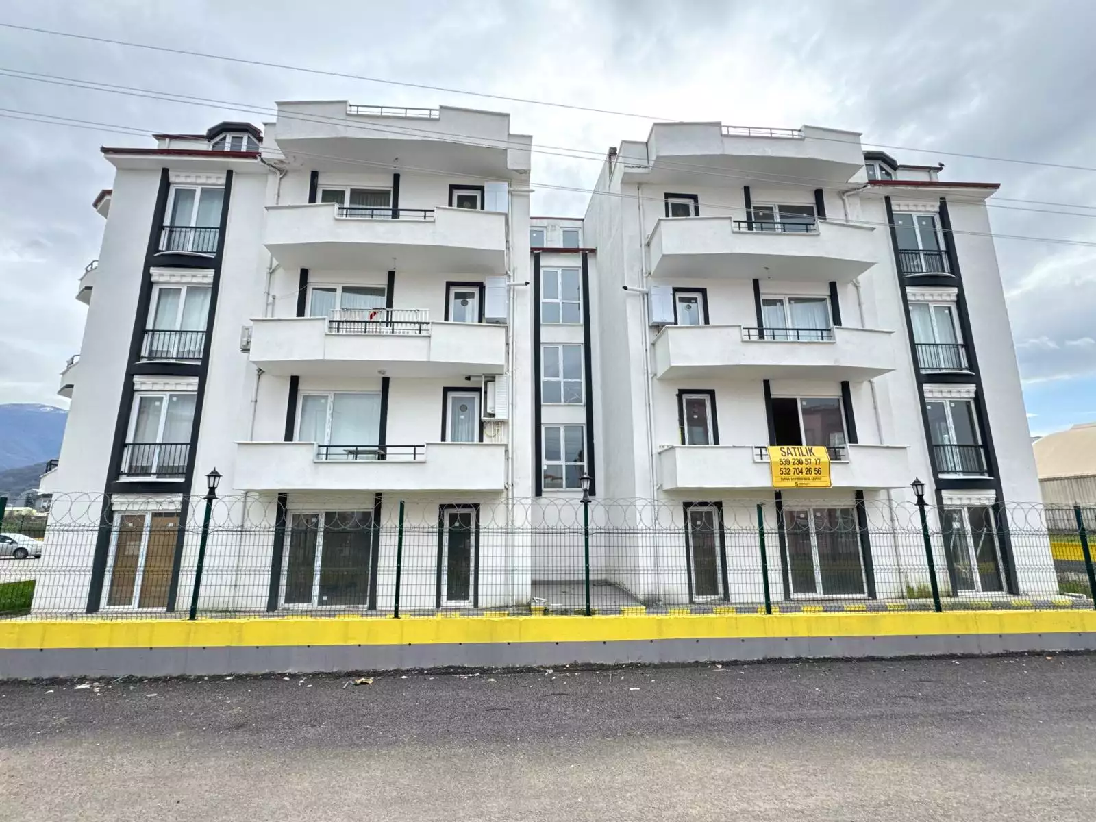 KARTEPE ARSLANBEY KONAKLARINDA SATILIK NATAMAM 5+1 BAHÇE DUBLEKS