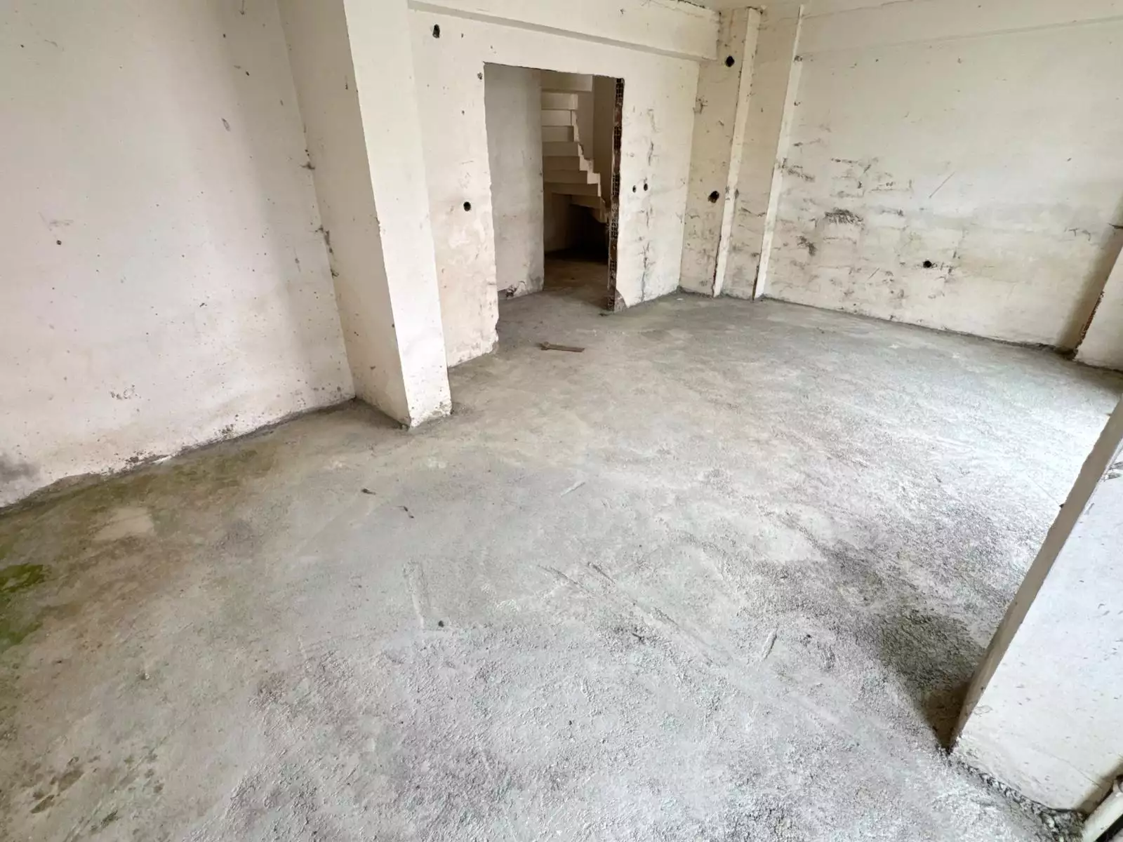 KARTEPE ARSLANBEY KONAKLARINDA SATILIK NATAMAM 5+1 BAHÇE DUBLEKS