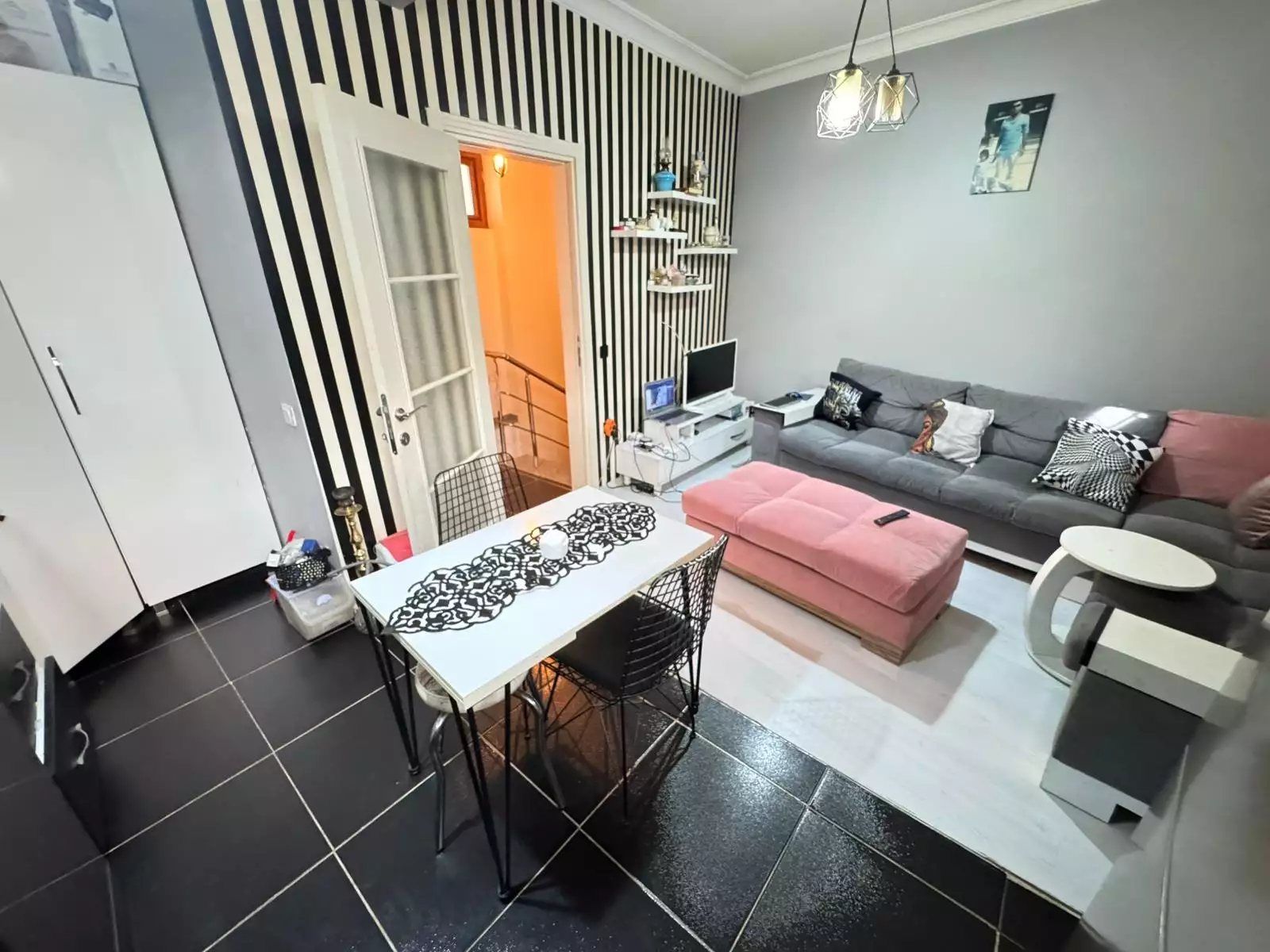 KASIMPAŞADA 15 YILLIK BİNADA SATILIK 3+2 TERS DUBLEKS