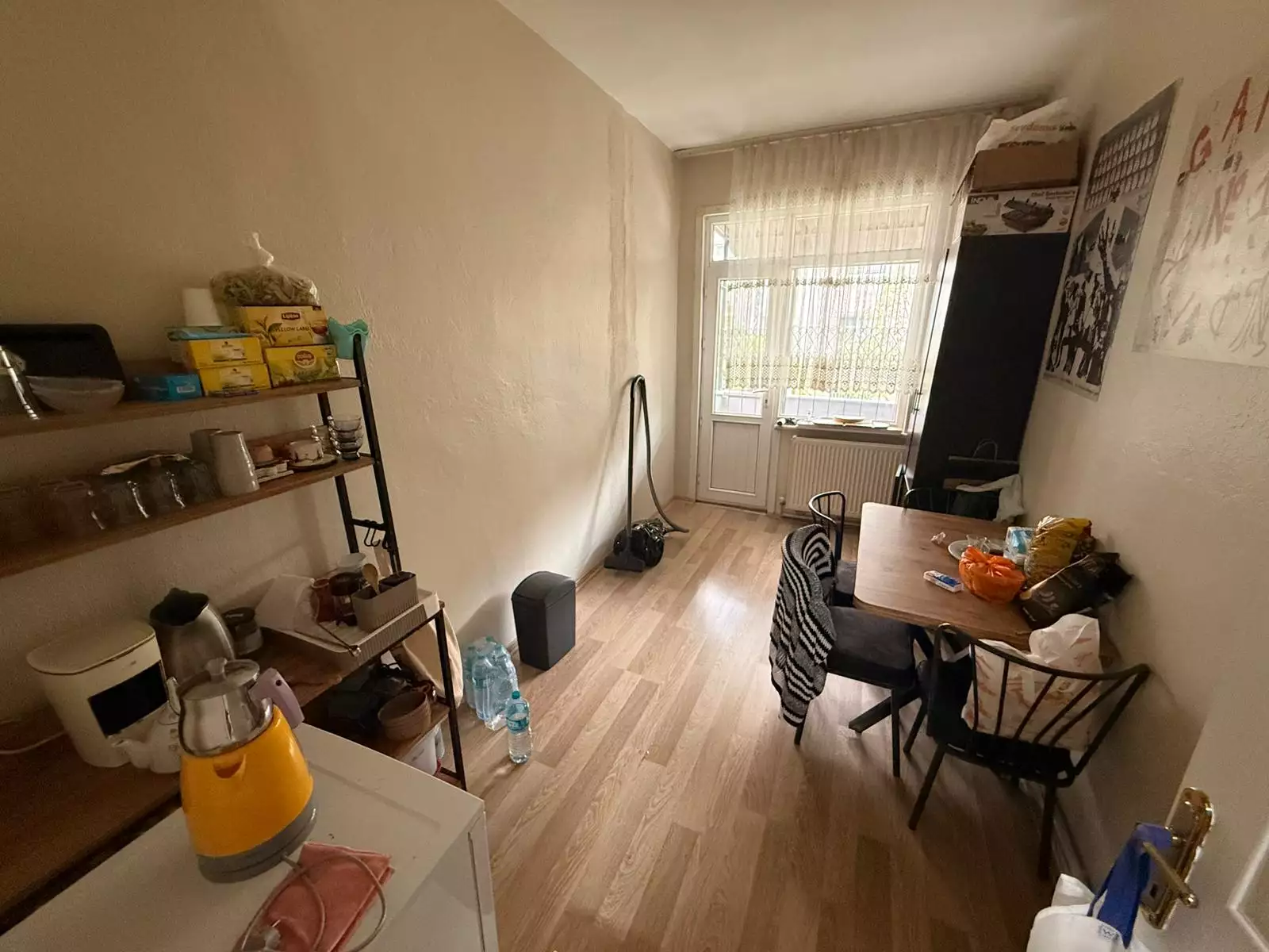 BAHÇELİEVLERDE SİTE İÇİNDE BAHÇELİ 2 KATLI SATILIK MÜSTAKİL EV