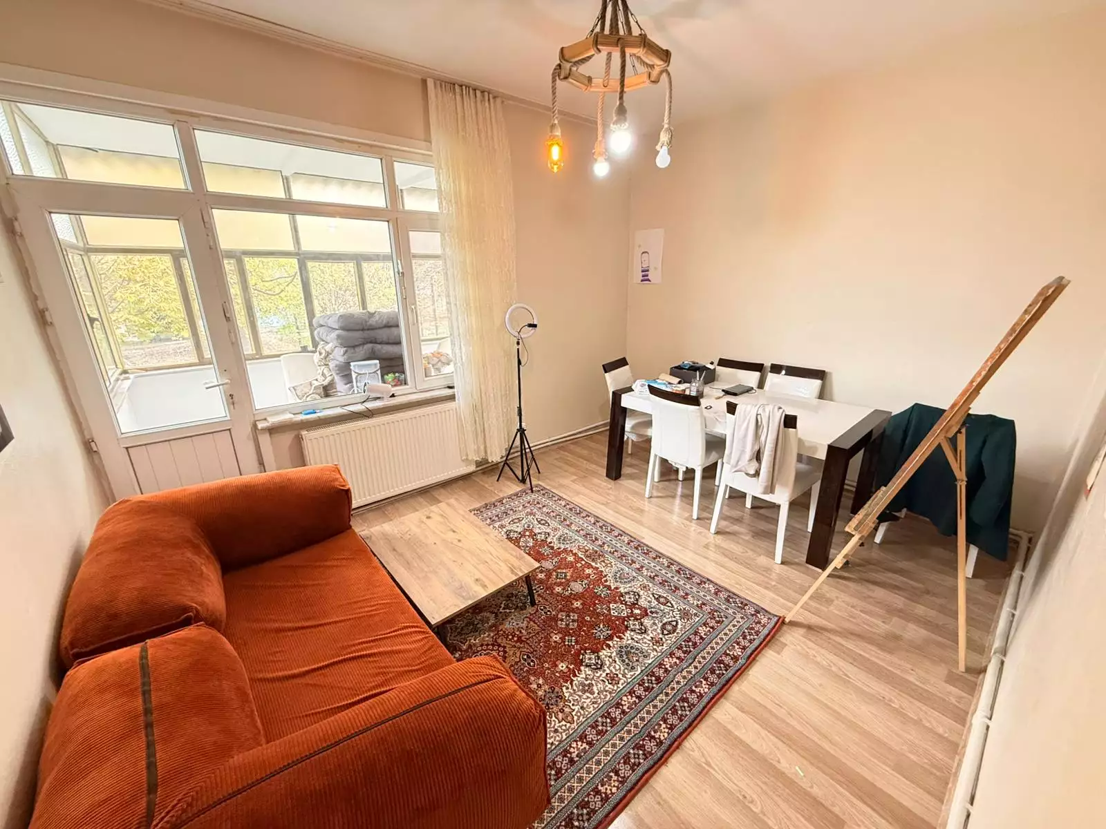 BAHÇELİEVLERDE SİTE İÇİNDE BAHÇELİ 2 KATLI SATILIK MÜSTAKİL EV