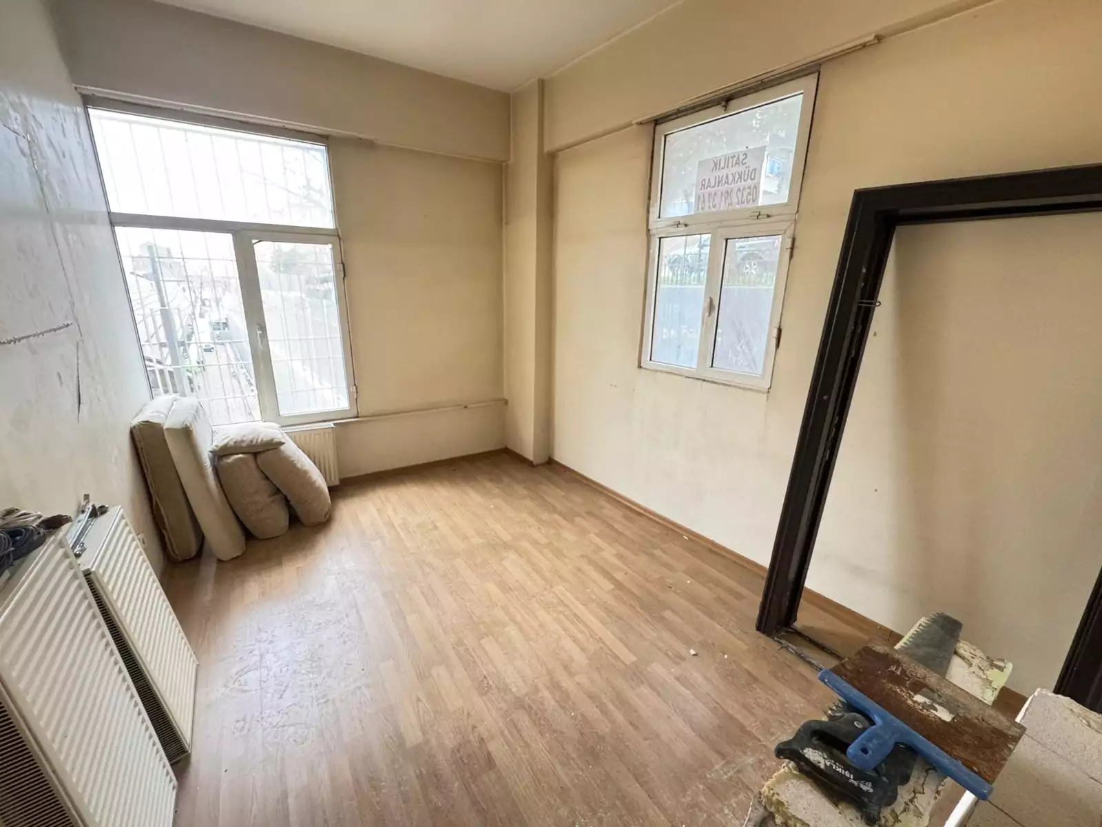 KADIKÖY HASANPAŞA'DA GAZHANE'NİN YANINDA KİRALIK 160 M2 DÜKKAN