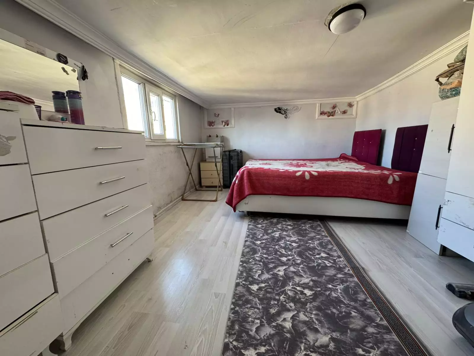 SEFAKÖYDE 2 AYRI GİRİŞLİ SATILIK 4+2 DUBLEKS DAİRE