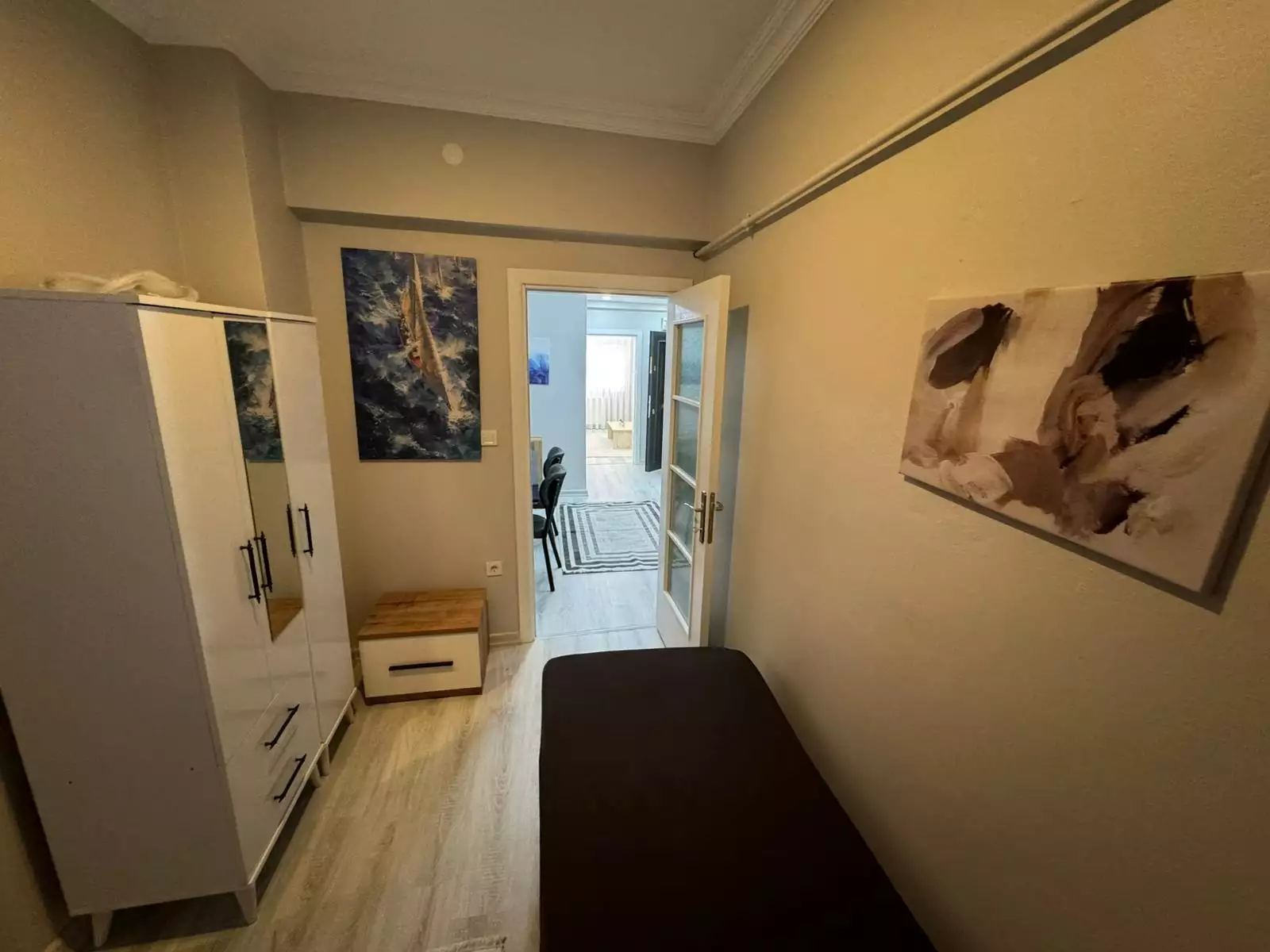EŞYALI 2+1 KİRALIK DAİRE ÇELİKTEPE'DE 4 LEVENT METROYA 200 METRE