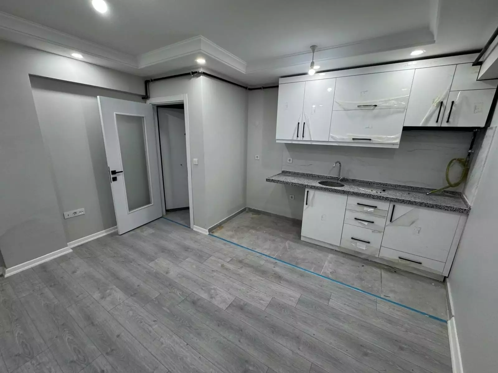ORTABAYIRDA METROYA YAKIN YENİ BİNADA SATILIK 2+1 DAİRE