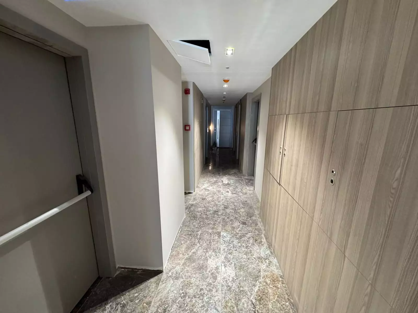 BEŞİKTAŞ YENİ LEVENT BÖLGESİNDE SIFIR BİNADA KİRALIK 2+1 DAİRE